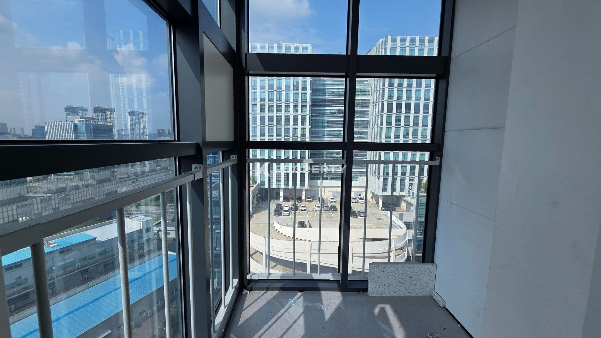 동탄 더퍼스트타워(지식산업센터) 사무실 2