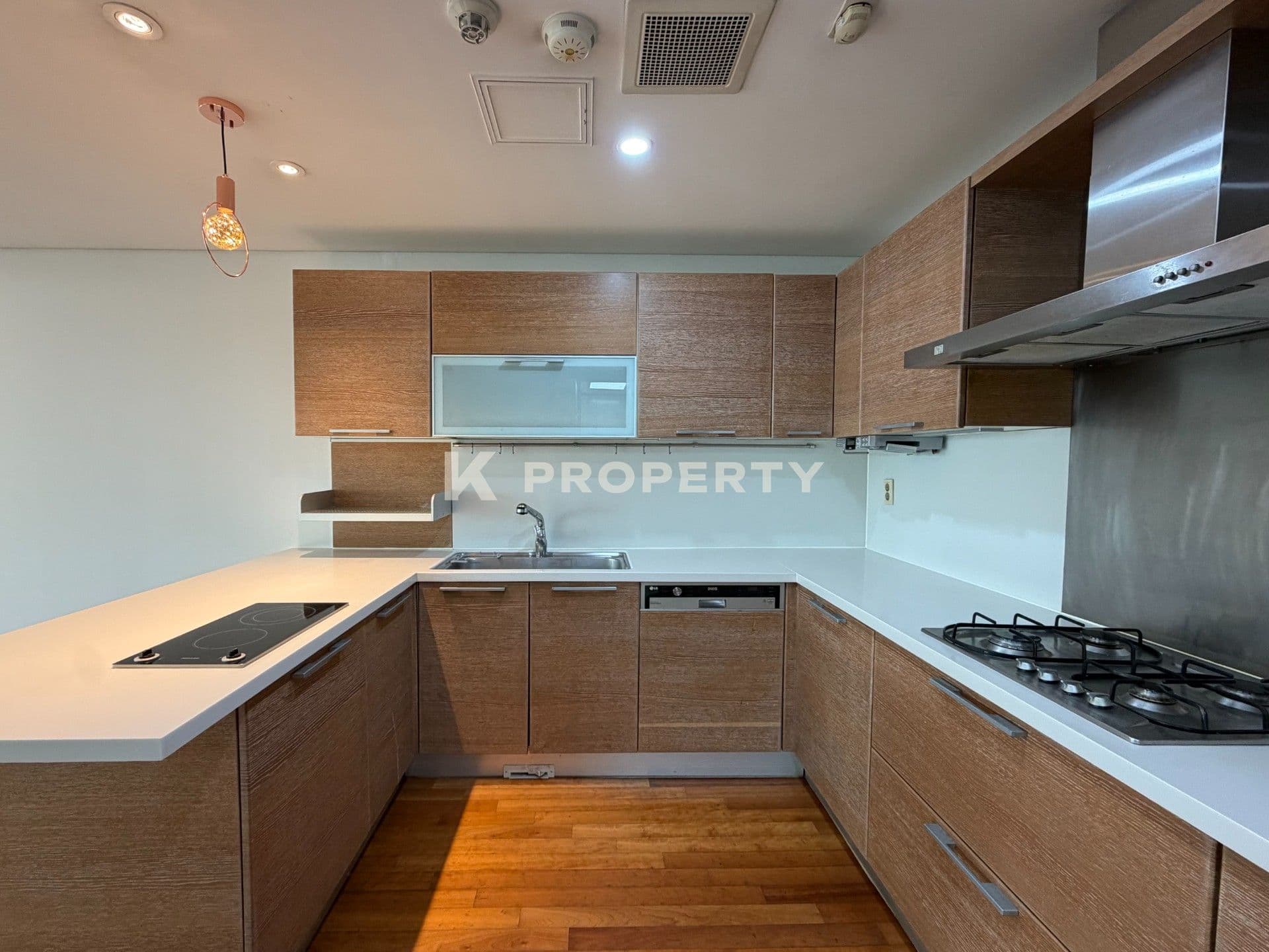 한남동 하이페리온 한강 조망과 공간감 모두를 갖춘 프리미엄 렌트 매물 2