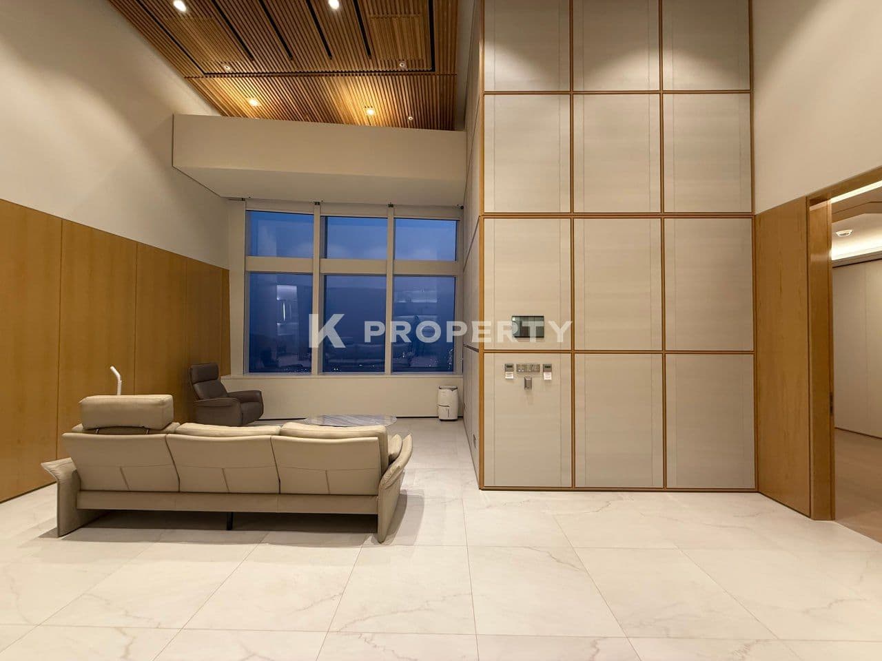 더블하이 90D, 남서향 한강뷰 석촌호수뷰, 컨디션 최상 2