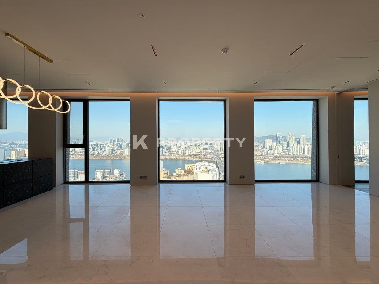 루시아청담 546 더리버 오피스텔, 로얄층 파노라마 한강뷰